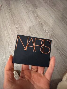 NARS Bronzer & Contour Compact - Black with Orange Logo